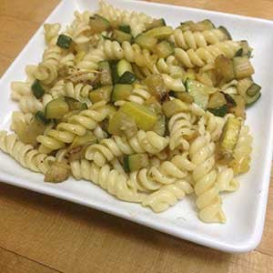 squash-and-zucchini-pasta-skillit-simple-easy-recipes-dinner-skillet