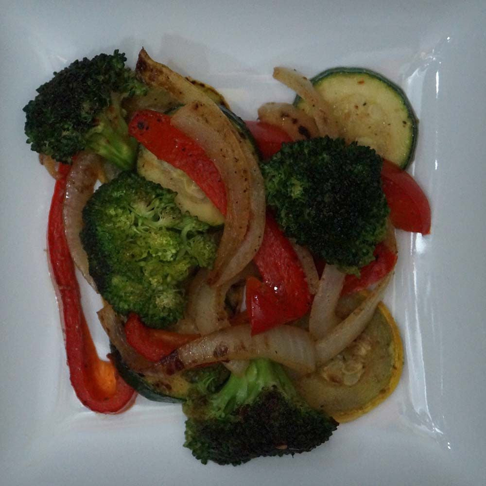 skillit-cooking-simple-easy-recipe-stirfry-broccoli-onion-bellpepper-squash-zucchini